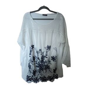 Frocella tunic blouse white with blue embroidery, lined